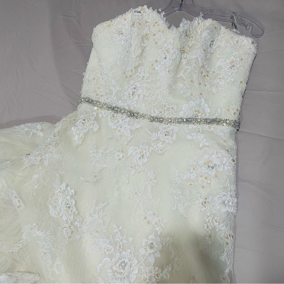 Enzoani Karissa Wedding Dress, Bridal Gown - Picture 6 of 16